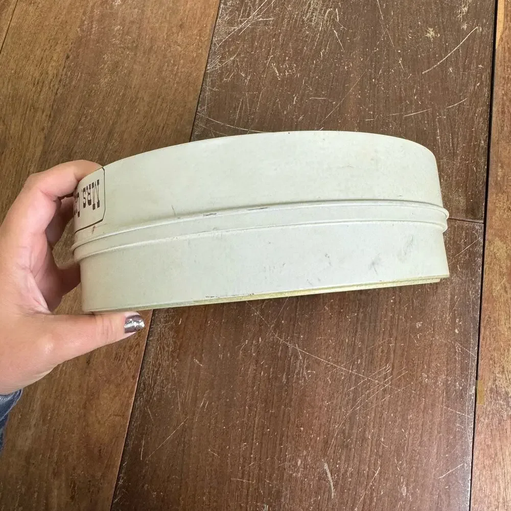 Mrs. Carver's 1950s Strawberry Litho Round Fruit‎ Cake Metal Tin Container